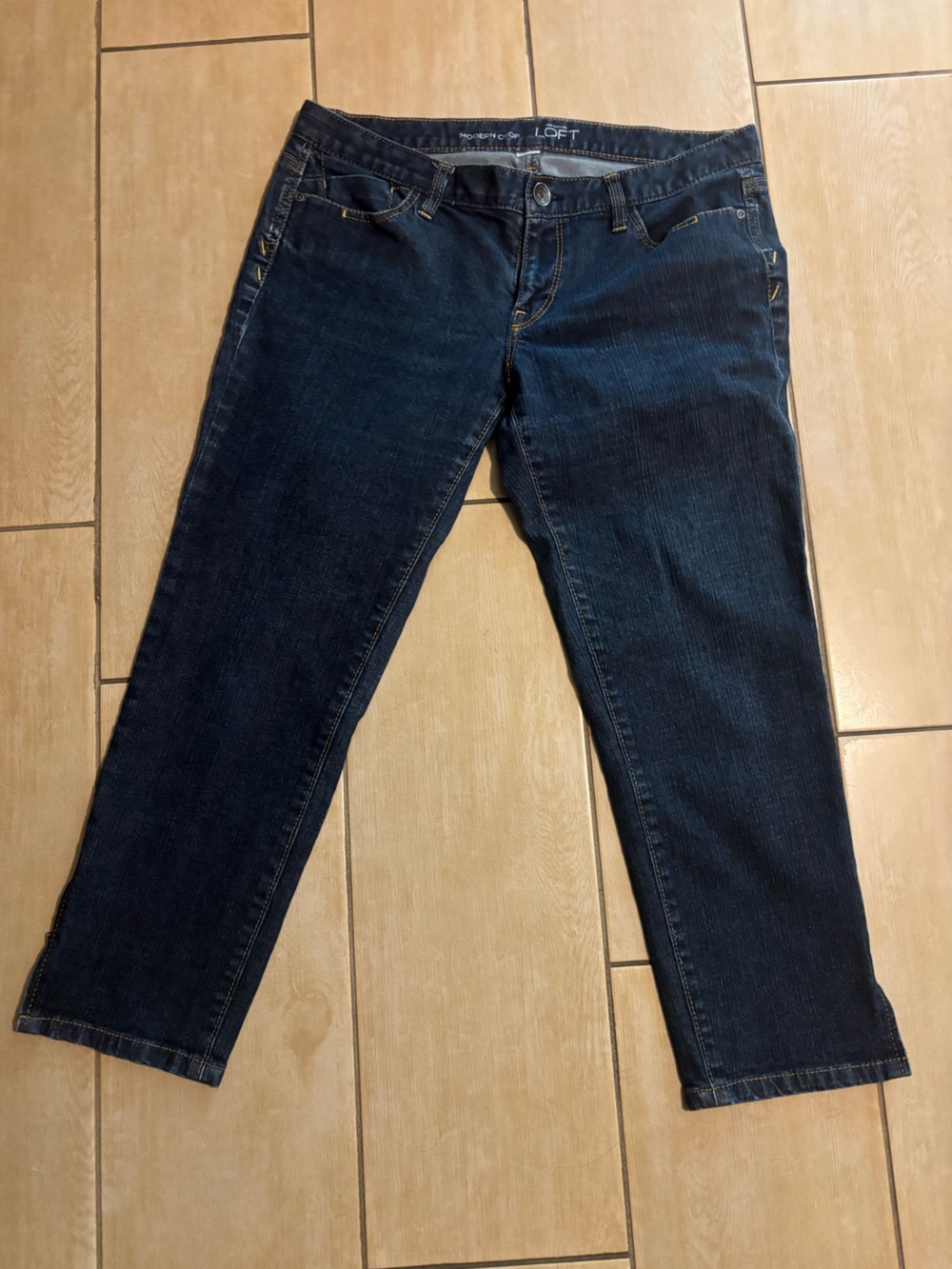 Ann Taylor Dark Blue Straight Woman’s Crop Jeans with Ankle Zips